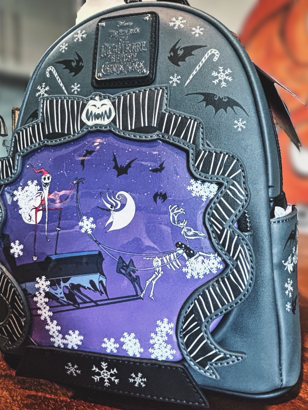 Disney The Nightmare Before Christmas Loungefly Backpack & Wallet Snowglobe NWT - Picture 3 of 11